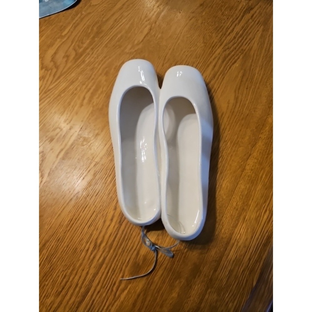 Vintage Ceramic Ballet‎ Slippers Wall Decor